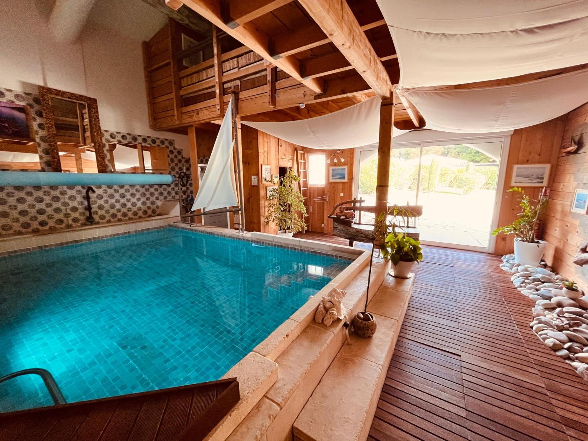 Domaine Amourella Aparthotel ลอมเบสค์ ภายนอก รูปภาพ