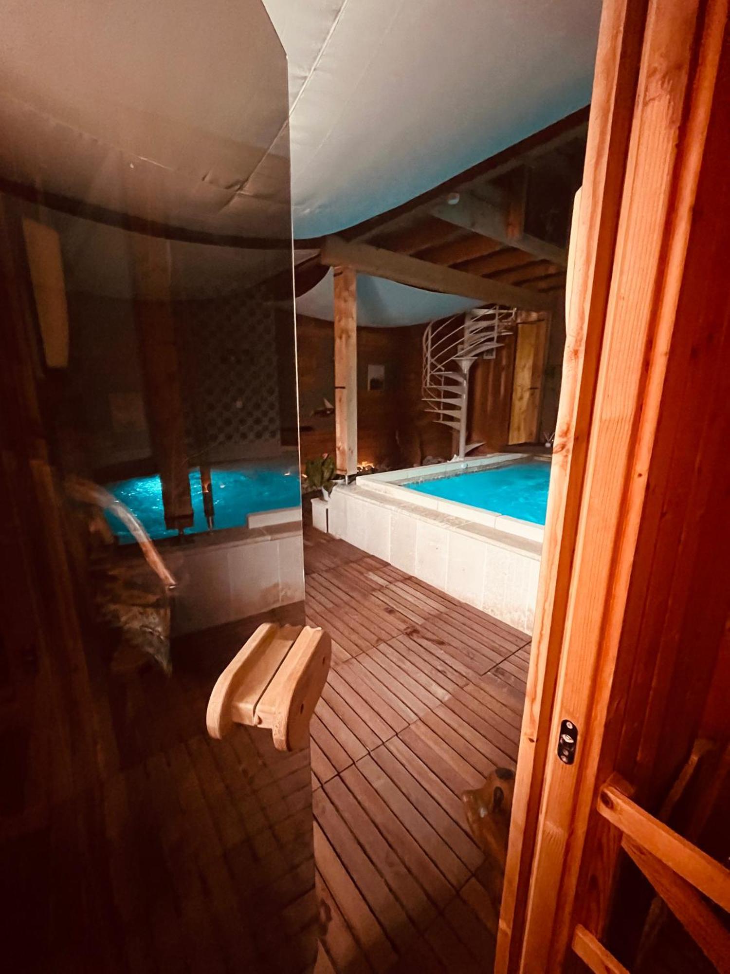 Domaine Amourella Aparthotel ลอมเบสค์ ภายนอก รูปภาพ